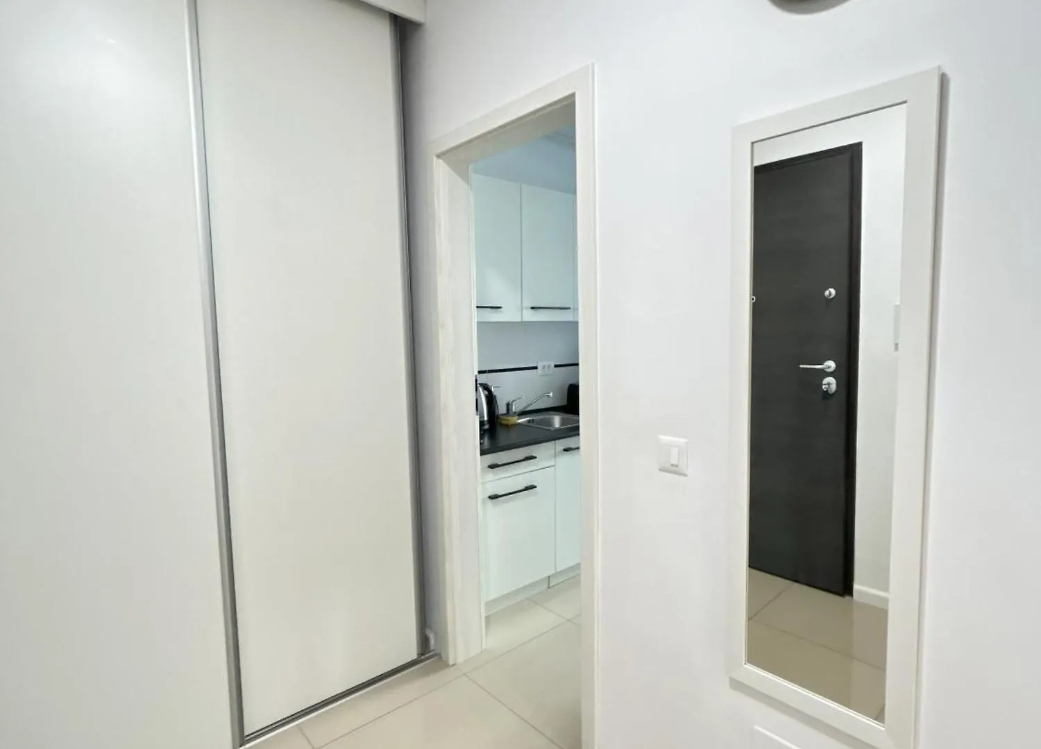 Chic Studio With Balcony At Exigent Plaza - 05 Bükreş Daire