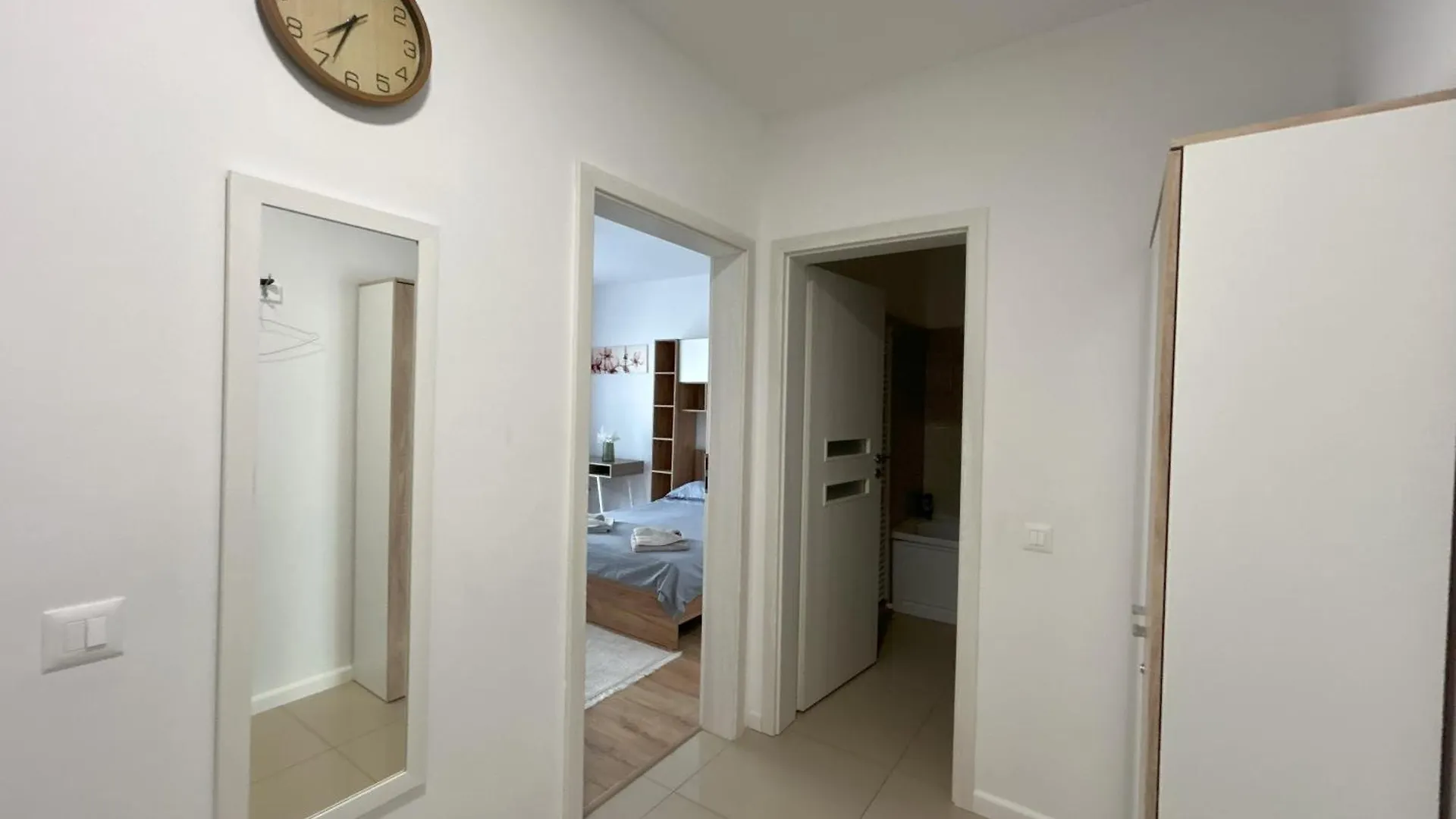 Daire Chic Studio With Balcony At Exigent Plaza - 05 Bükreş